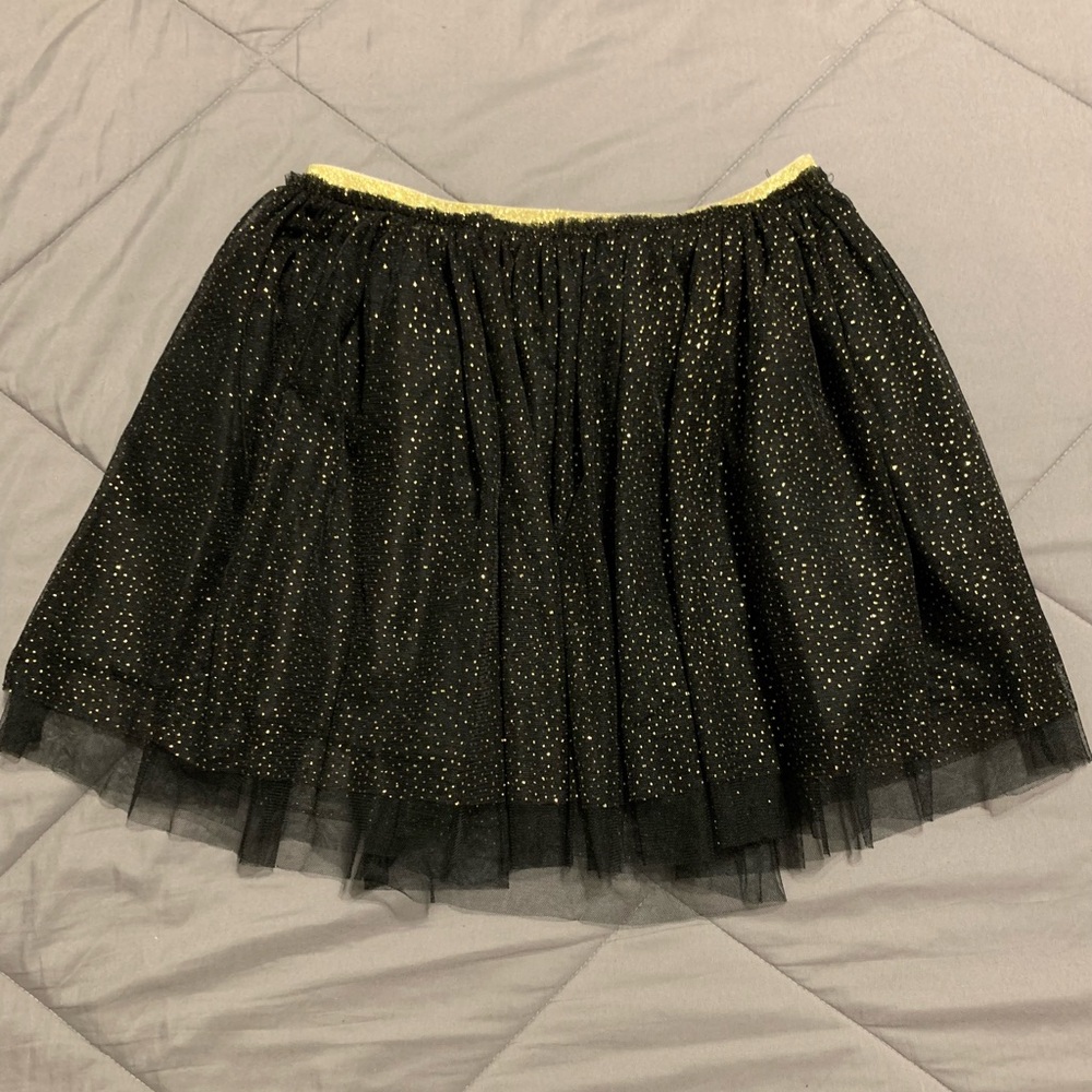 Forever 21 Black and Gold Girl Skirt